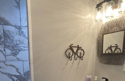 Johnson House | Cozy Vermont Retreat: Your Ideal Short-Term Rental Near Ski Resorts!
