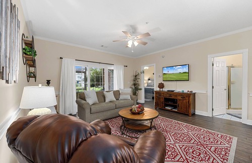 Central Myrtle Beach Condo | Cozy Vibes 2BR 2BA Golf Front Villa