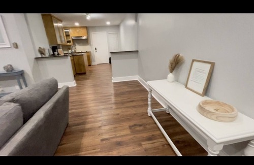Park Central Condo | Cozy warm Condo 10min from Downtown
