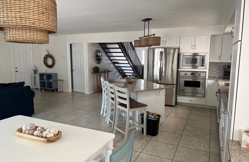Beach Haven West House | Cozy Waterfront 4-bedroom house in Beach Haven West - New to the Market!