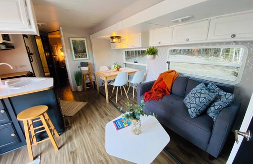 Lepreau House | Cozy waterfront property nestled amongst spruce trees.nPet friendly.