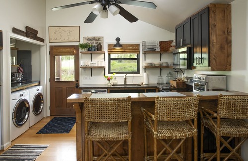 Hiawassee Cabin | Cozy Waterfront Chalet with Great Dock