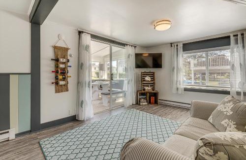 Ogunquit - Wells House | Cozy Wells Cottage with Deck Steps to Beach!