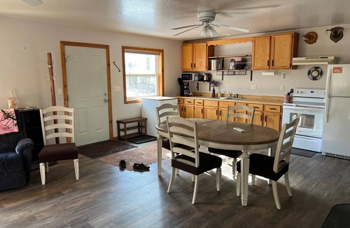Fremont Cabin | Cozy Woodland Cabin Retreat in Fremont, WI