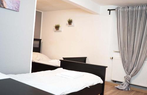 Burscheid House | Cozy "Work and Stay" House