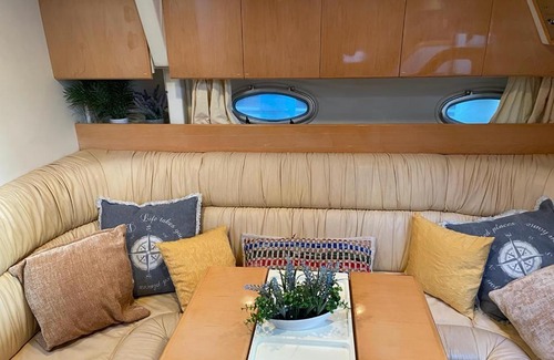 Sant Adria de Besos Boat Rental | Cozy yacht lodge in Barcelona with boat tour option