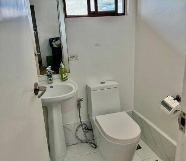 Matandang Balara Apartment | cozy2ndhomeFRM