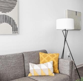Downtown Indianapolis Apartment | CozySuites 2BD Bottleworks Indianapolis #2