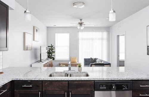 Indianapolis Apartment | Cozysuites 2BR Modern Apt Near the Fashion Mall