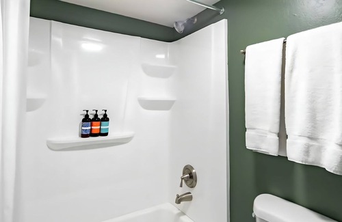 Goebel Apartment | CozySuites at Camelback