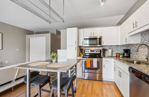 Mill District Apartment | CozySuites at Mill District