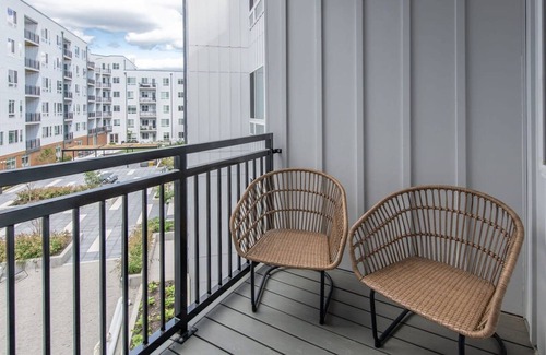 Central Business District Apartment | Cozysuites Luxe 1BR in Downtown Cincinnati