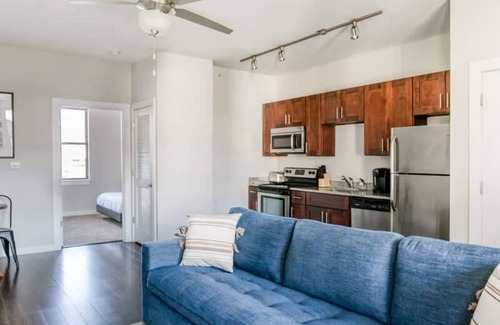 Music Row Apartment | Cozysuites Music Row Chic 1BR w Free Parking 57