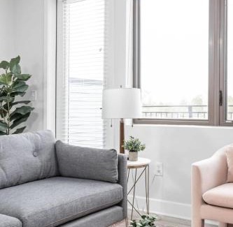 Meridian-Kessler Apartment | CozySuites Stylish 2BR at Meridian Kessler