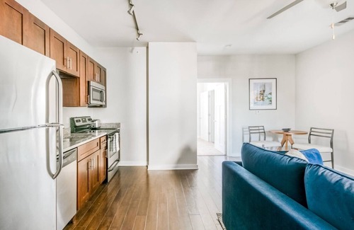 Music Row Apartment | Cozysuites TWO Music Row Condos w Parking