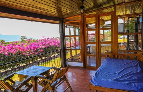 Santa Barbara de Heredia House | 2 Bedroom, 2 Bath Office, Open Floor Plan on beautiful coffee farm