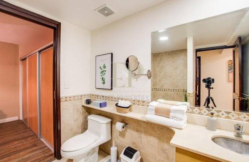 Santa Ana Apartment | CR MARIPOSA RENTALS Santa Ana Centro 2BR with Terrace Walk Everywhere