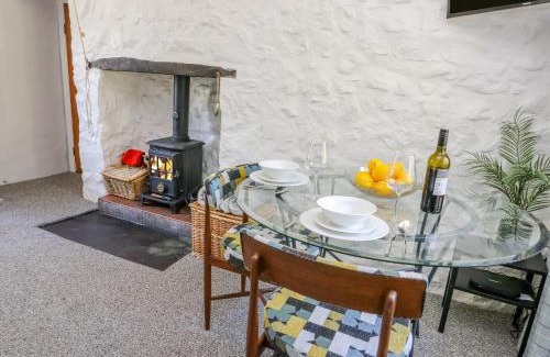Llanfairfechan House | Crabapple Cottage