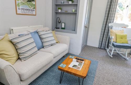 Llanfairfechan House | Crabapple Cottage