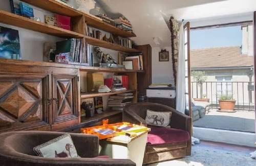 Les Iles House | Cradle of French Luxury Ile ST-Louis 400yr old rooftop vintage gem