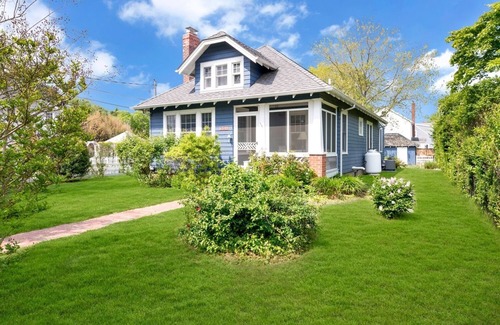 Greenport Cottage | Craftsman Cottage in Greenport Village