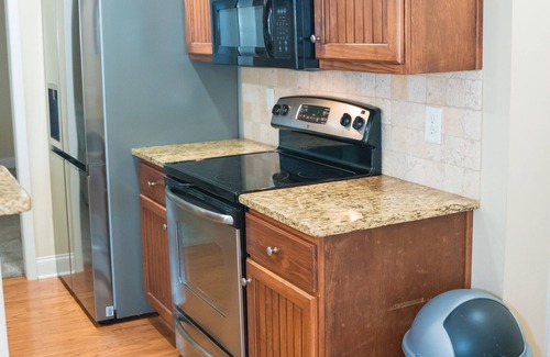 Lawrenceville House | Craftsman ranch