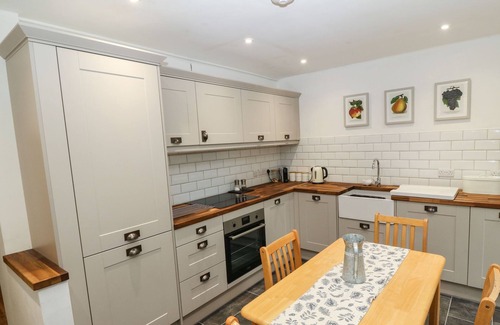 Tyn-y-Gongl Cottage | Craig Mawr