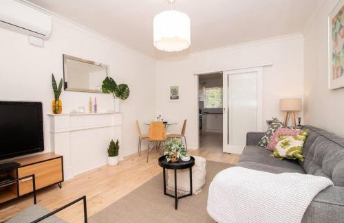 Millswood House | Cranbrook Courtyard - A Sunny City-fringe Retreat