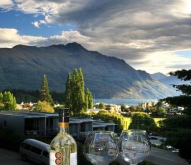 Queenstown City Centre Apartment | Cranbury Court Apartments