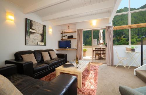 Queenstown City Centre Apartment | Cranbury Court Apartments