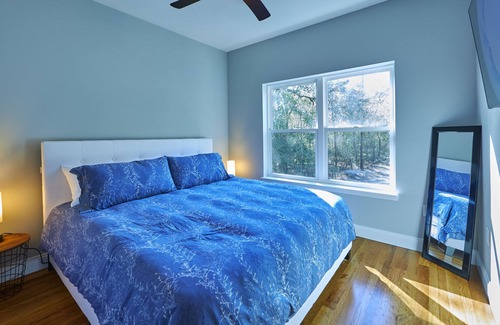 Old Town House | Crane's Landing- Riverfront property. Close to multiple springs