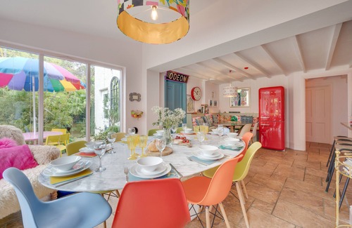 Dunstan House | Craster Colours - Five Bedroom House, Sleeps 12