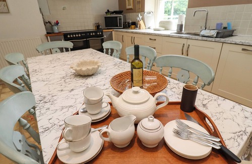 Dunstan Cottage | CRASTER TOWER PENTHOUSE, pet friendly, with open fire in Craster