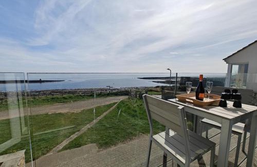 Craster House | Craster Waves