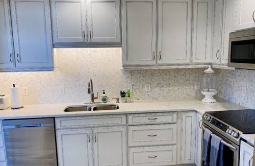 Ogden House | Creek Haven Hideaway! 5-acre creekside yard, mins to the beach with gameroom