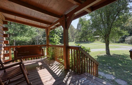 Cosby Cabin | Creek Heaven - 2 Bedrooms, 2 Baths, Sleeps 6 Cabin by RedAwning