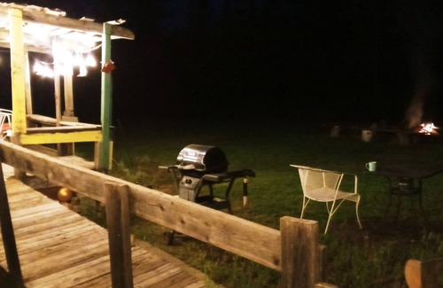 Wellpinit Cottage | Creek House 509: Quiet little cottage on the creek