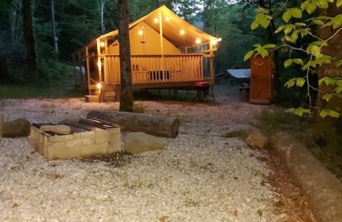 Frenchburg Cabin | Creek Side Glamper in the Red River Gorge