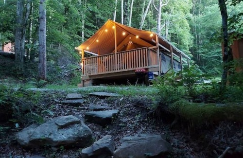 Frenchburg Cabin | Creek Side Glamper in the Red River Gorge