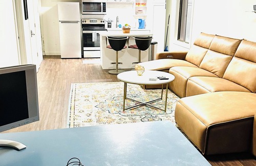 Roswell Apartment | Creek Side Large 1 Bd Basement Apt in Roswell