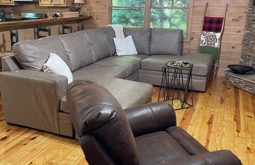 Ellijay Cabin | Creekfront Cabin with Waterfall. Hot Tub, Fire Pit, Gameroom, and more.