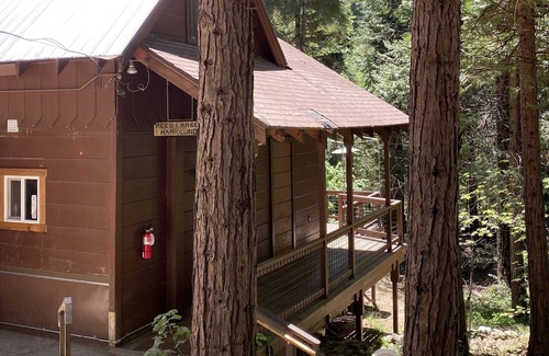 Fish Camp House | Creekfront Loggers Cabin
