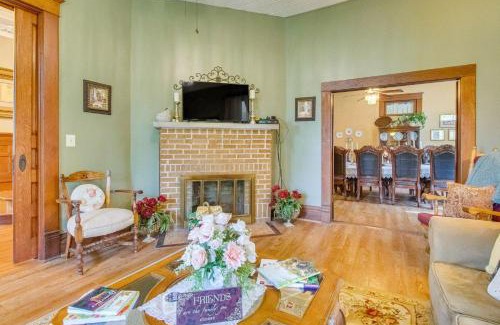 Yellville House | Creekfront Yellville Manor with Parlors and Fire Pit!