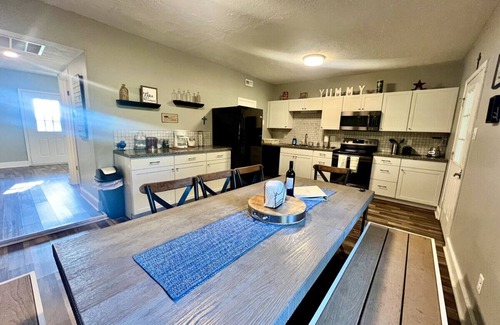 Westfield House | Creekside at Grand Park