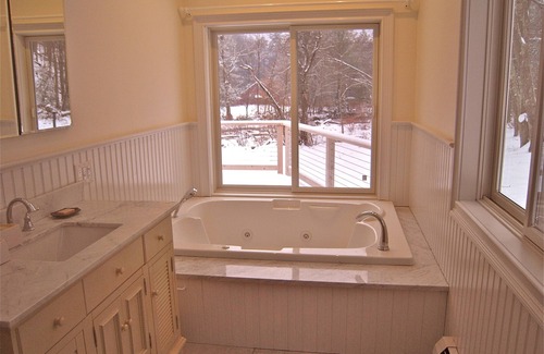 Chichester House | CREEKSIDE CATSKILL MOUNTAIN RETREAT. with weekly discounts.