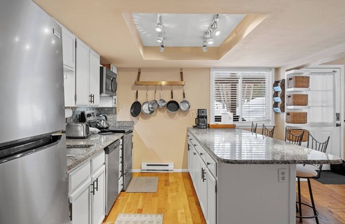 Frisco Apartment | Creekside Condos #A7 by Summit County Mountain Retreats