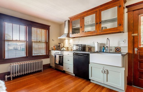 Jeffersonville Apartment | Creekside Cottage