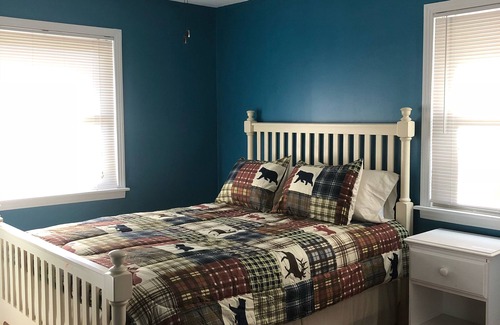 Enochville House | Creekside Country Home just minutes from the Queen City (Sleeps 8)