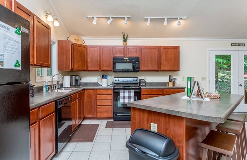 Massanutten House | Creekside - Massanutten Resort Home w/Game Room & Balcony