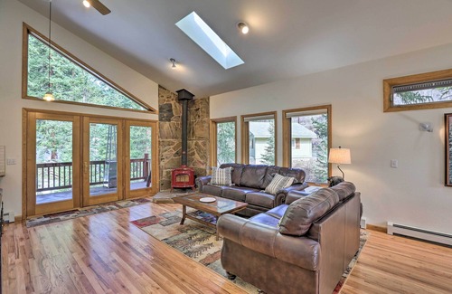 Downieville-Lawson-Dumont House | Creekside Mtn House w/ Deck: 8 Mi to Idaho Springs
